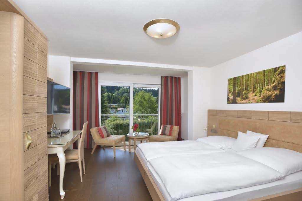 Hotel Hohe Linde Існи-ім-Алльгой Екстер'єр фото